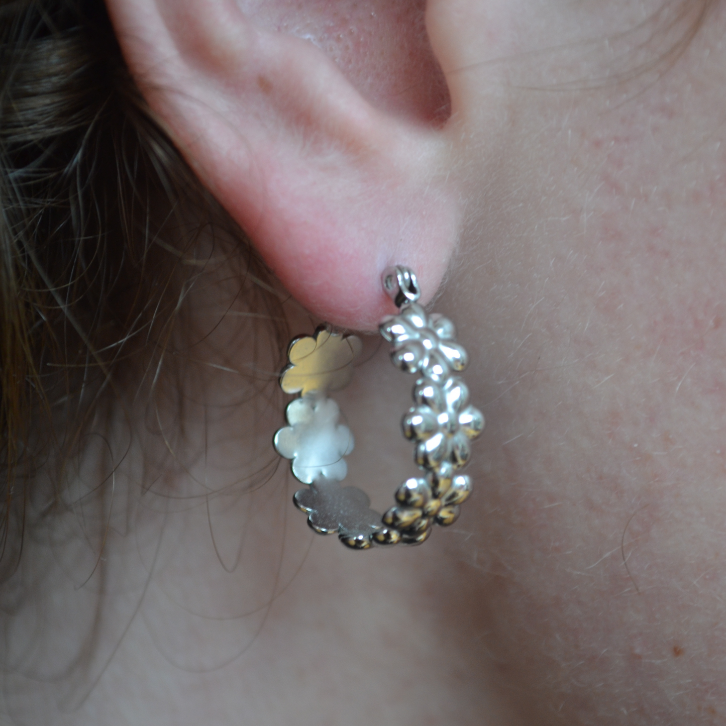 Daisy Chain Hoops