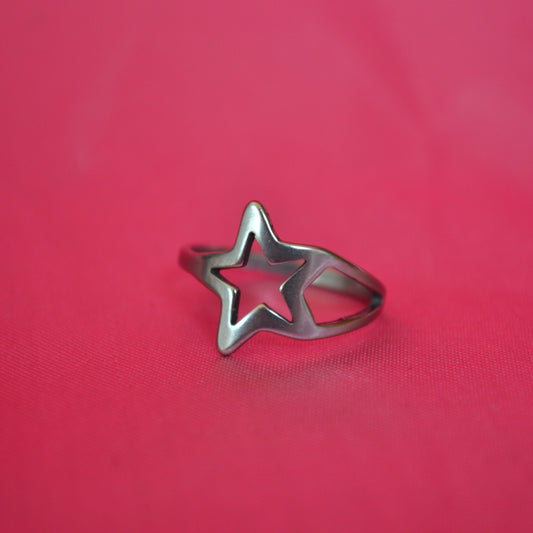 Shooting Star Ring - ONE SIZE