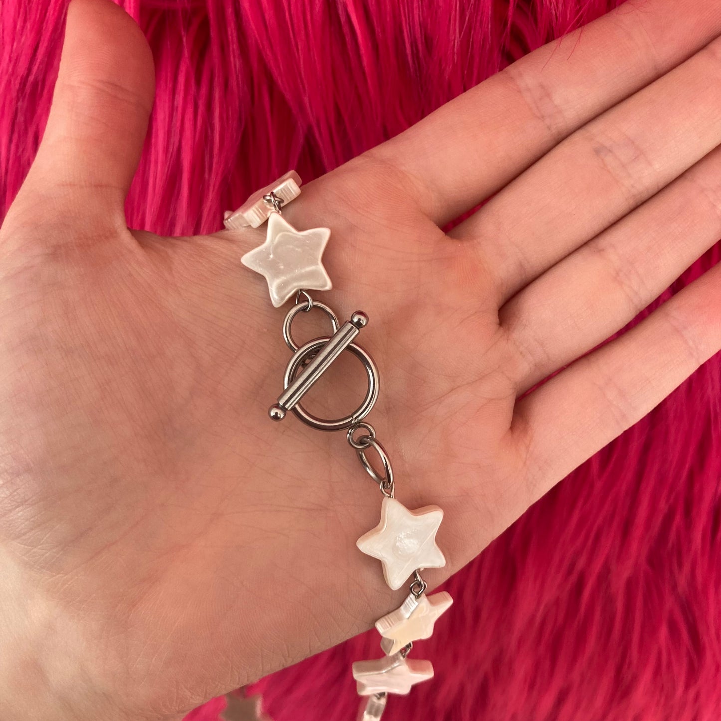 Star Freshwater Shell Bead Toggle Clasp Necklace